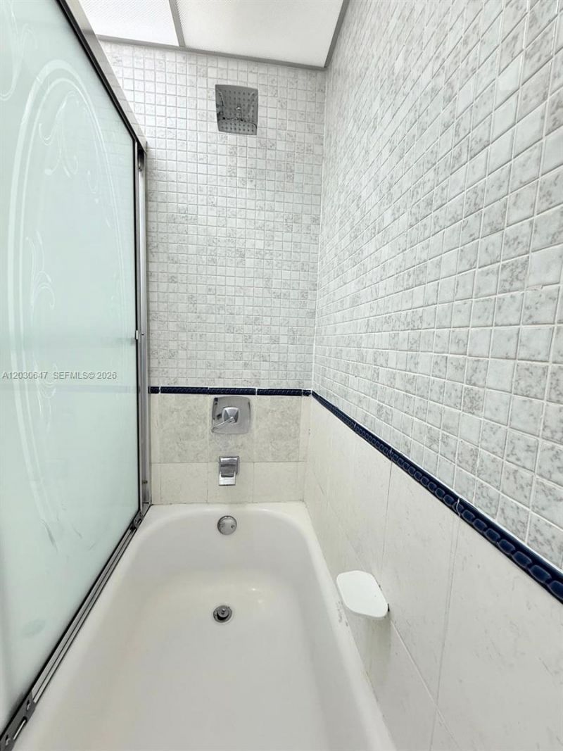 9420 W Flagler St , Unit 309, Miami, FL 33174 Photo