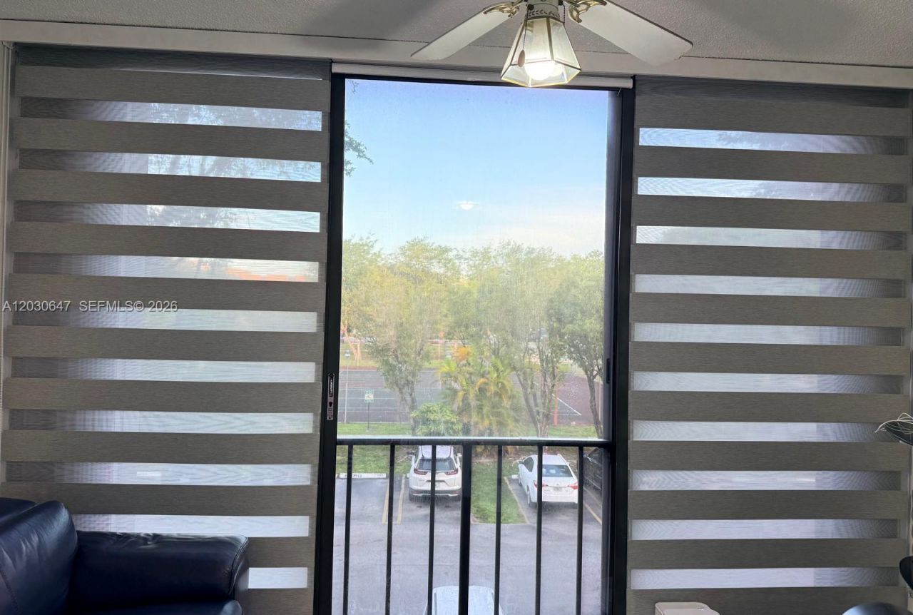 9420 W Flagler St , Unit 309, Miami, FL 33174 Photo