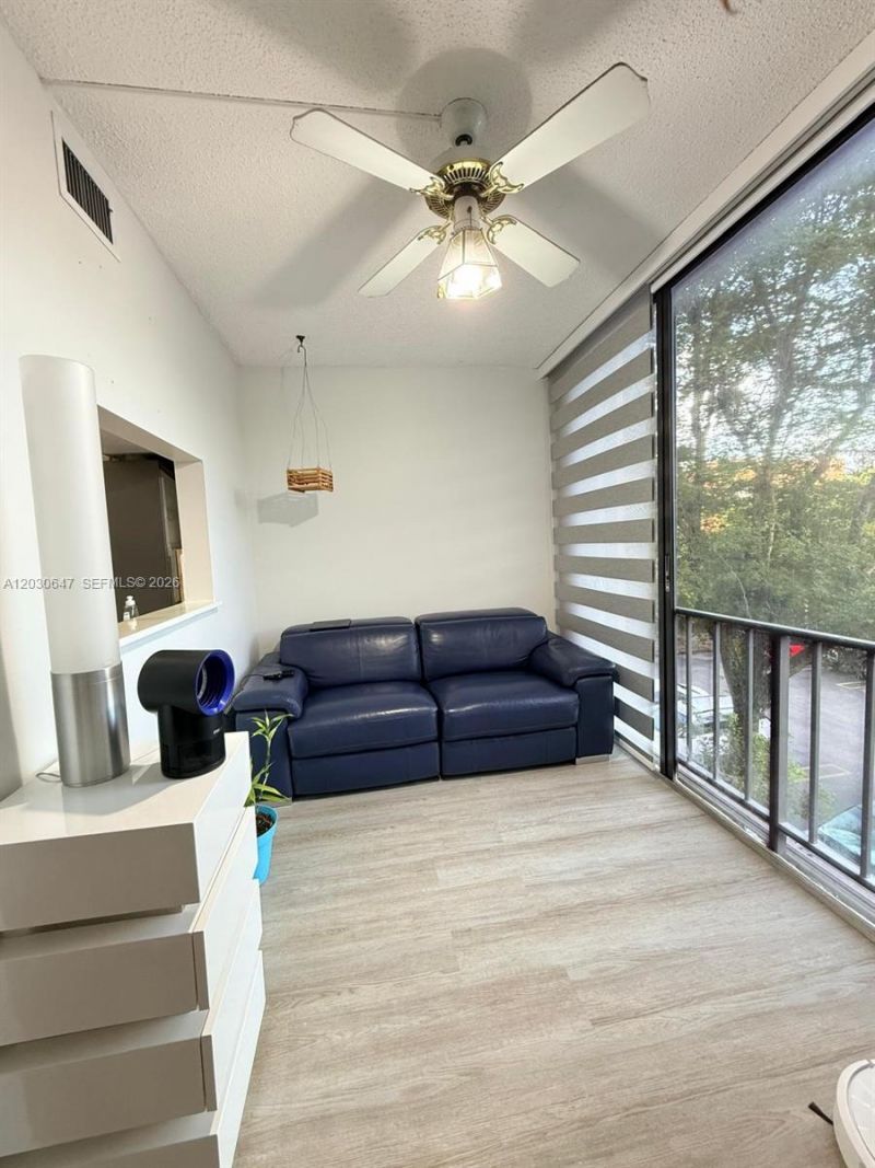 9420 W Flagler St , Unit 309, Miami, FL 33174 Photo
