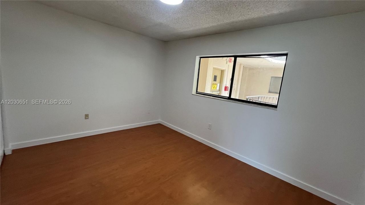 8045 SW 107th Ave, Unit 217, Miami, FL 33173 Photo