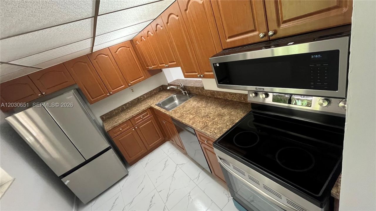 8045 SW 107th Ave, Unit 217, Miami, FL 33173 Photo