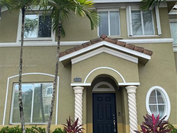 2330 SE 10th St , Unit 2330, Homestead, FL 33035