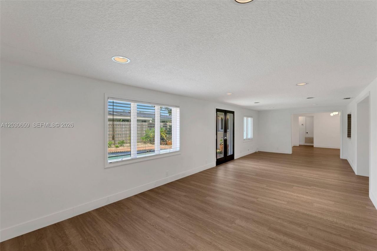 6341 NE 22nd Ave , Fort Lauderdale, FL 33308 Photo