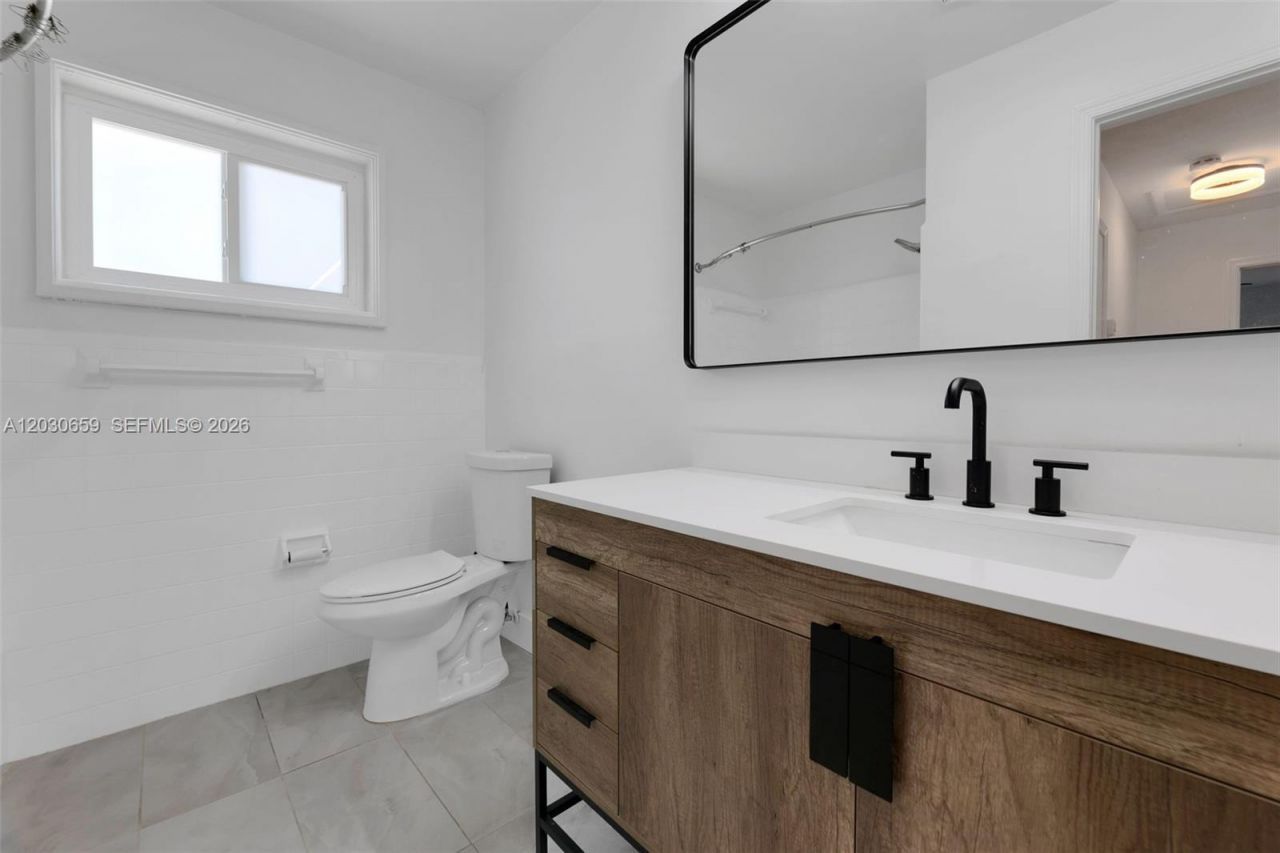 6341 NE 22nd Ave , Fort Lauderdale, FL 33308 Photo