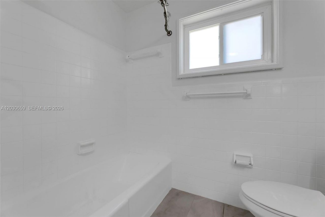 6341 NE 22nd Ave , Fort Lauderdale, FL 33308 Photo