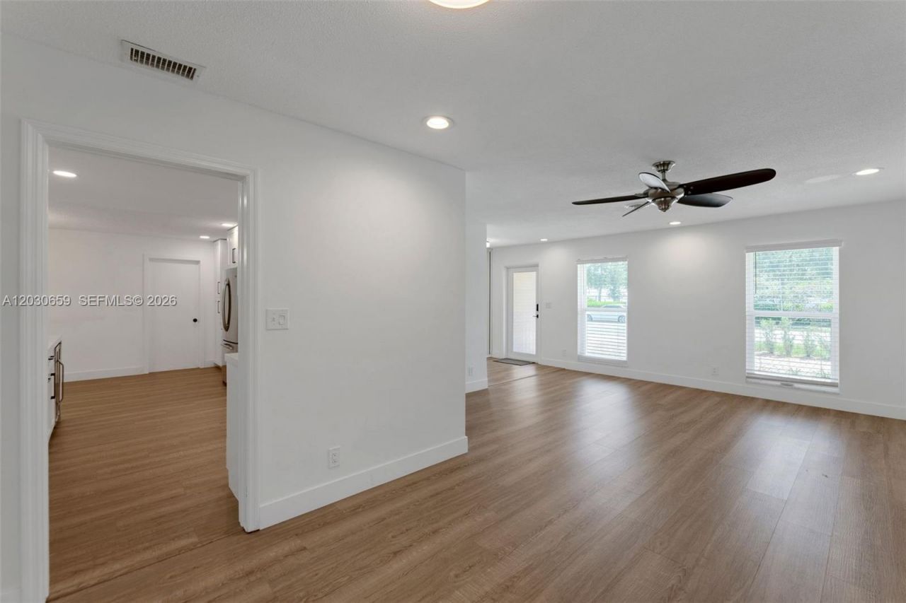 6341 NE 22nd Ave , Fort Lauderdale, FL 33308 Photo