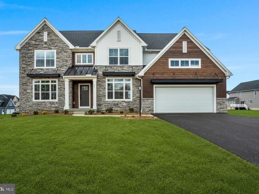139 Berkshire Drive, Carlisle, PA 17015 Main Photo