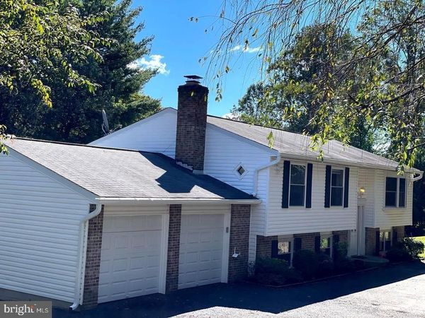 1115 RIVA RIDGE DRIVE, GREAT FALLS, VA 22066