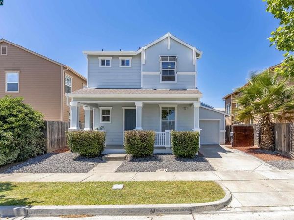 221 Victory Way, Suisun City, CA 94585