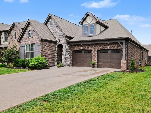 4627 Maryweather Ln, Murfreesboro, TN 37128