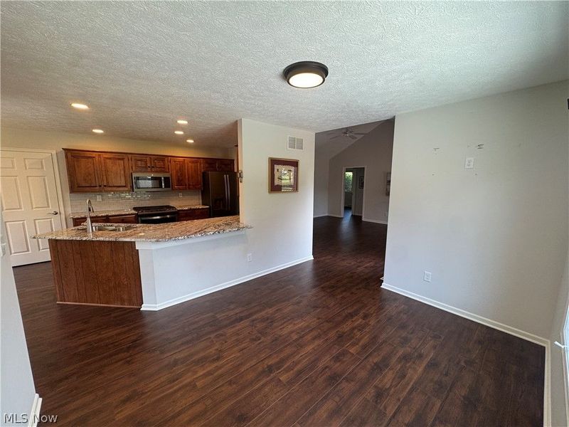 411 Danberry Drive, Wooster, OH 44691 Photo 18