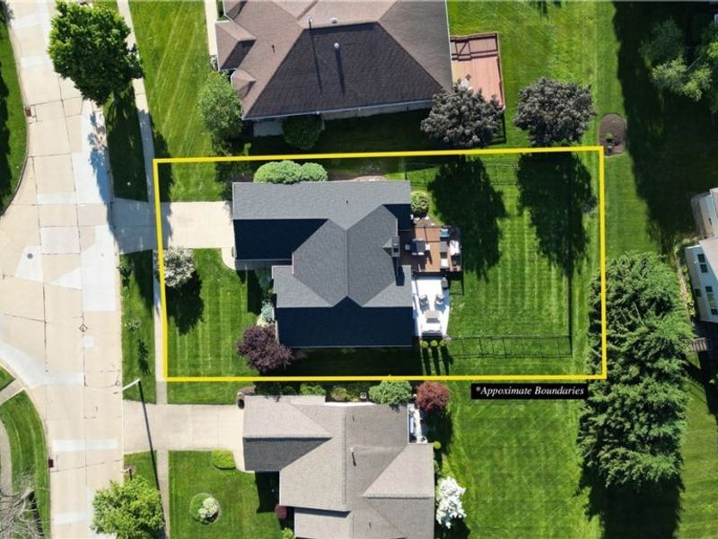 411 Danberry Drive, Wooster, OH 44691 Photo 3