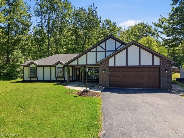 3210 Center Road, Ashtabula, OH 44004