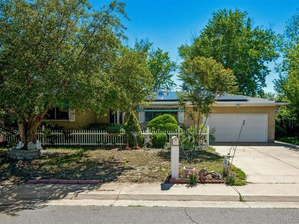 5014 Scranton Court, Denver, CO 80239