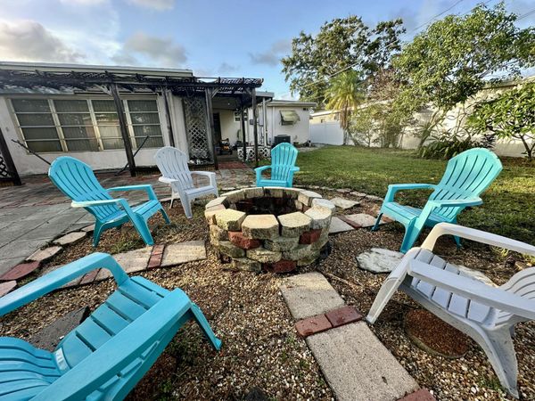 7000 SW 11th Street, Pembroke Pines, FL 33023