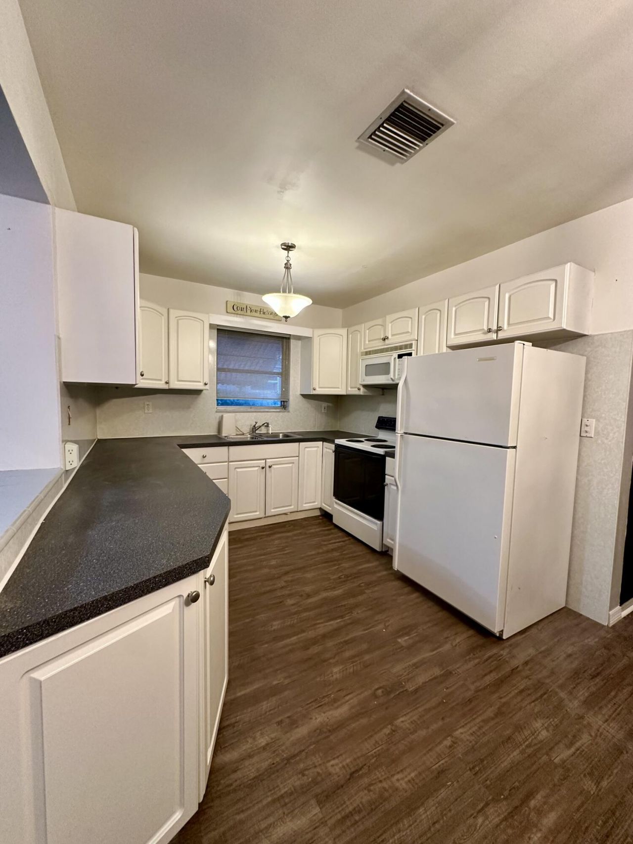 7000 SW 11th Street, Pembroke Pines, FL 33023 Photo