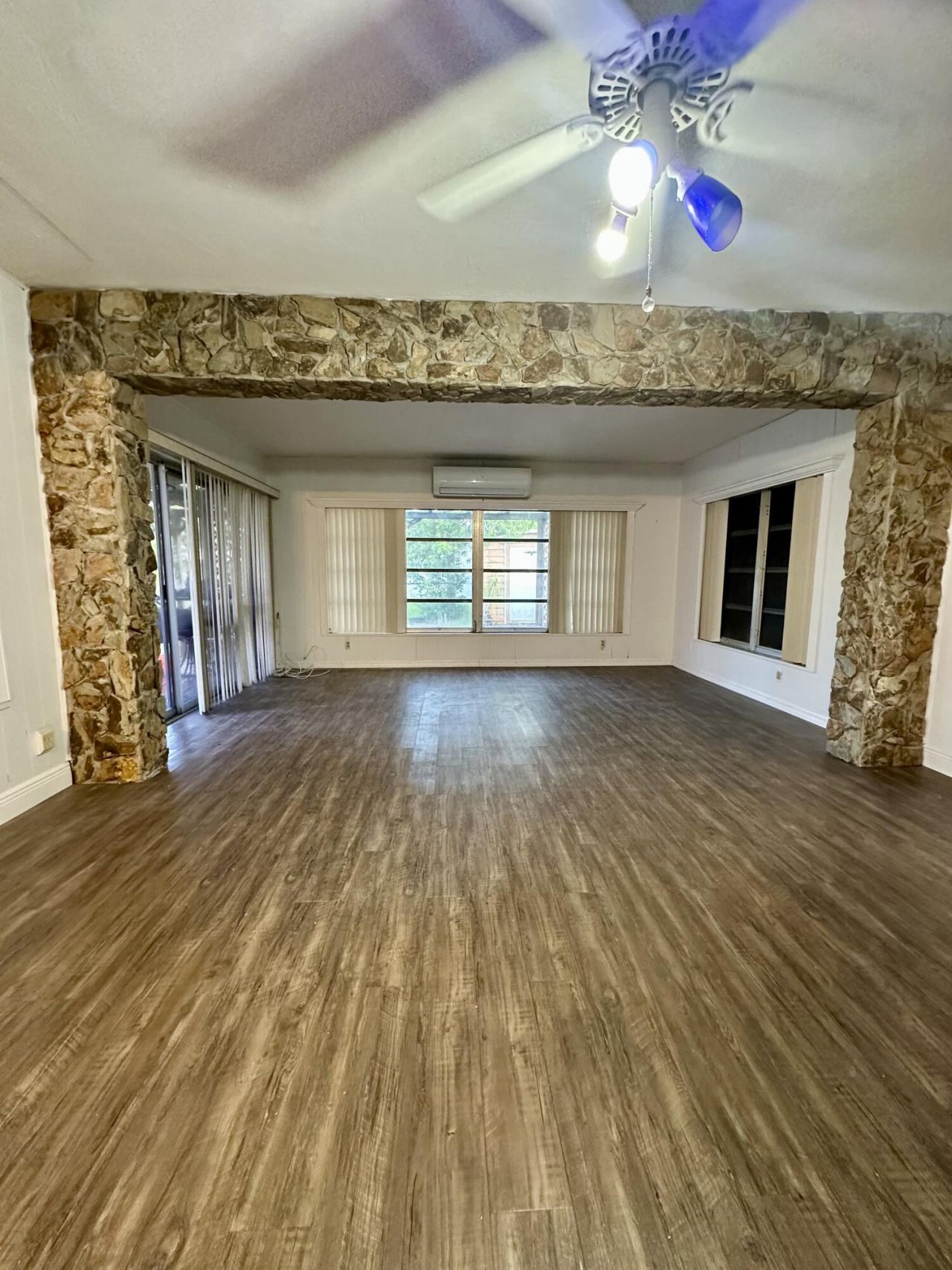 7000 SW 11th Street, Pembroke Pines, FL 33023 Photo