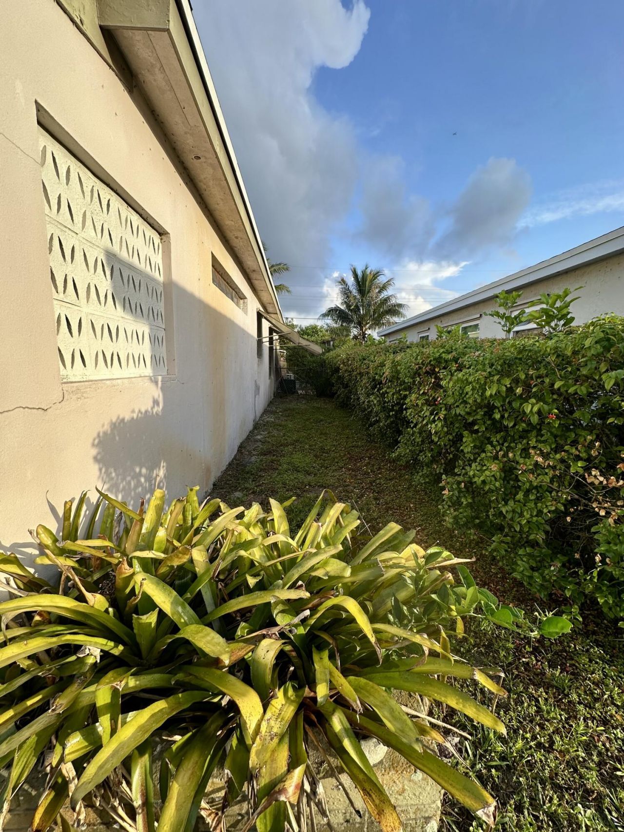 7000 SW 11th Street, Pembroke Pines, FL 33023 Photo
