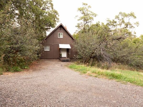 2562 N VIKING DR E, Eden, UT 84310