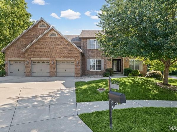1028 Hollow Valley Court, Caseyville, IL 62232