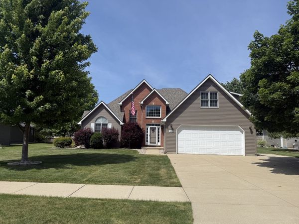 1609 Lorraine Drive, Sandwich, IL 60548