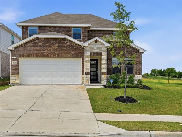 2275 Cliff Springs Drive, Forney, TX 75126