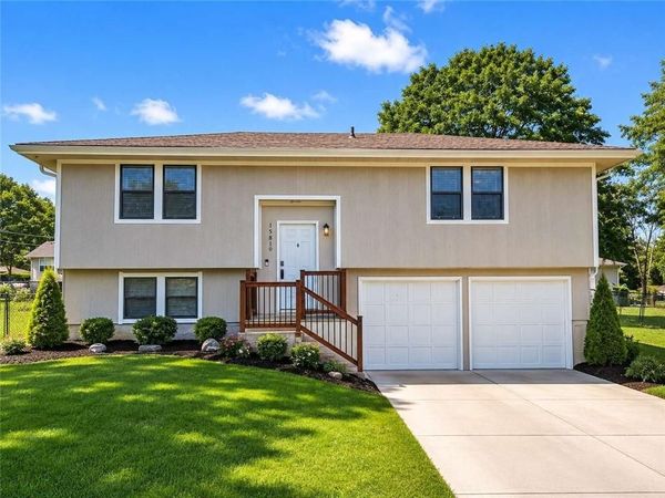 15810 Valentine Avenue, Belton, MO 64012