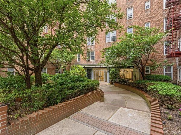 62-59 108th Street , Unit 4C, Forest Hills, NY 11375