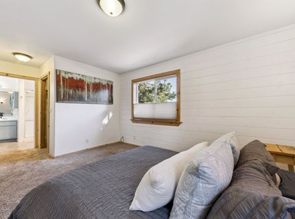11054 Whitehorse Road, Truckee, CA 96161 Photo