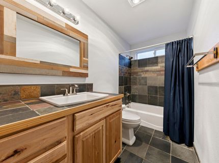 11054 Whitehorse Road, Truckee, CA 96161 Photo