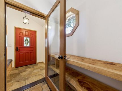 11054 Whitehorse Road, Truckee, CA 96161 Photo