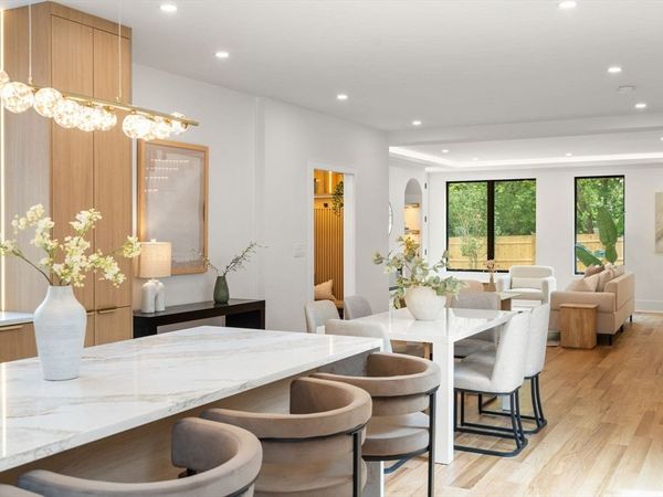 30 Keefe Ave, Unit 30, Newton, MA 02464
