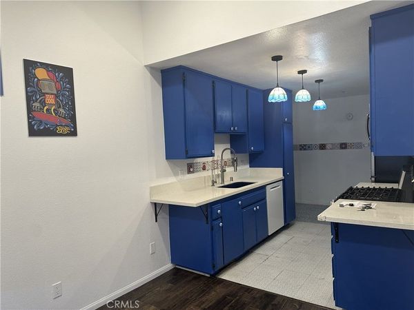 5500 Lindley, Encino, CA 91316