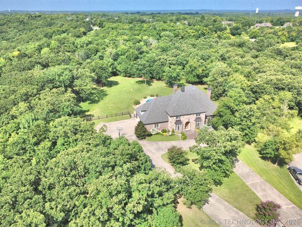 4224 S 69th West Avenue NE, Tulsa, OK 74107