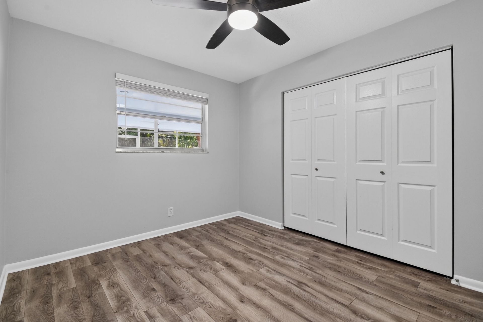 1317 Willow Road, West Palm Beach, FL 33406 Photo