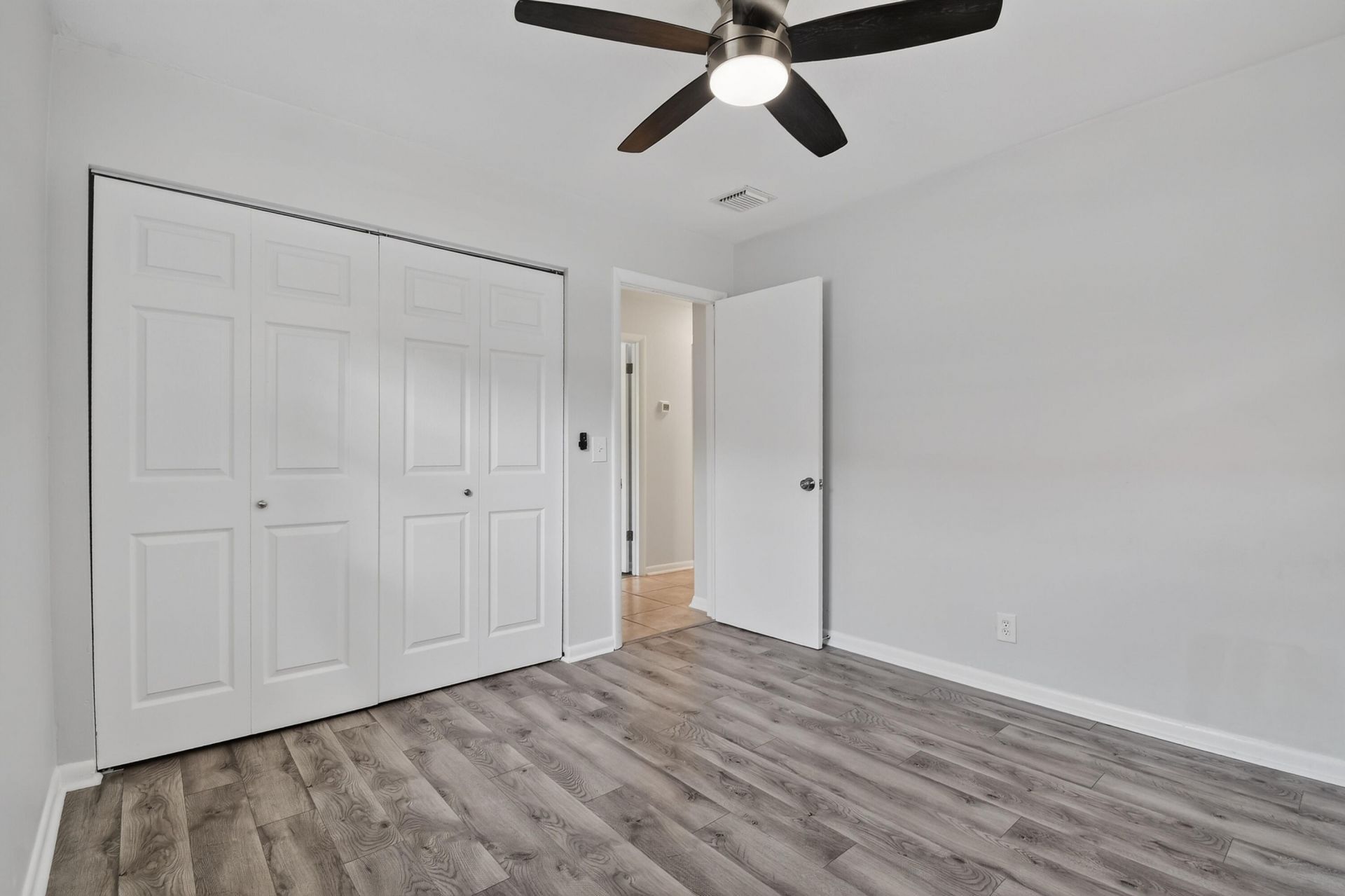 1317 Willow Road, West Palm Beach, FL 33406 Photo