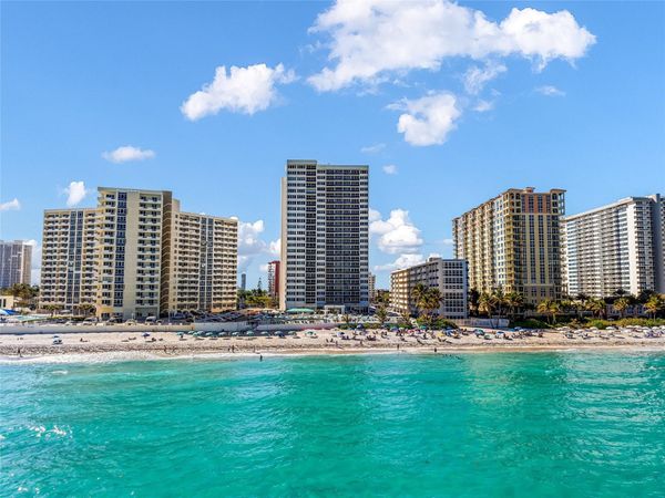 3140 S Ocean Drive, Unit 208, Hallandale Beach, FL 33009