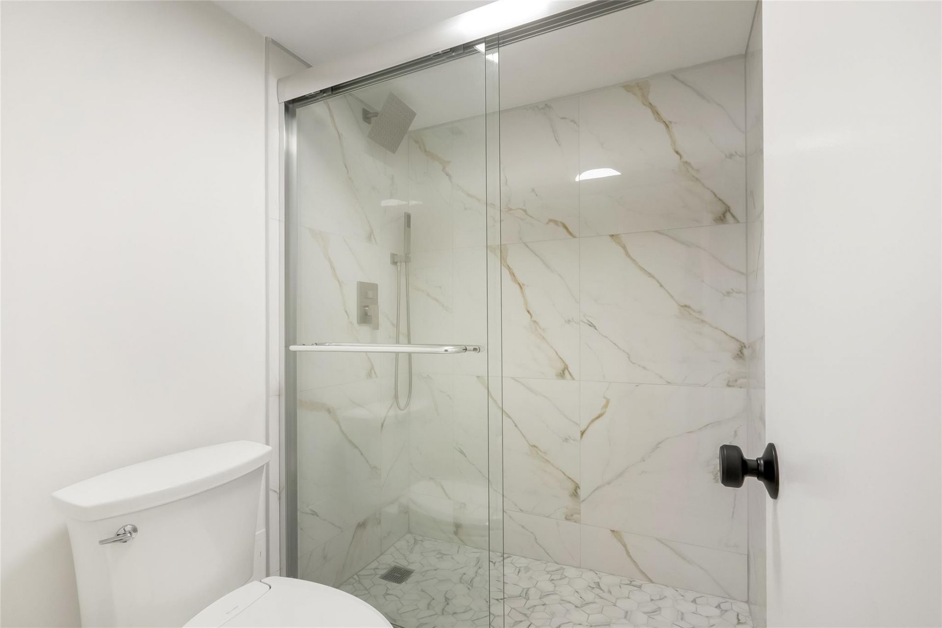 3140 S Ocean Drive, Unit 208, Hallandale Beach, FL 33009 Photo