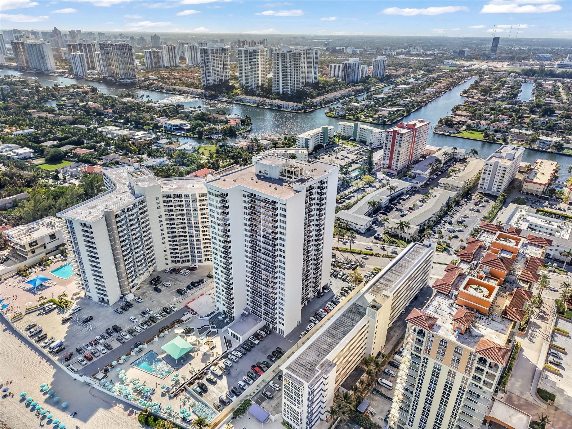 3140 S Ocean Drive, Unit 208, Hallandale Beach, FL 33009 Photo