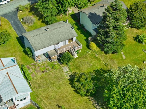 221 Spar St , Sayward, BC V0P 1R0