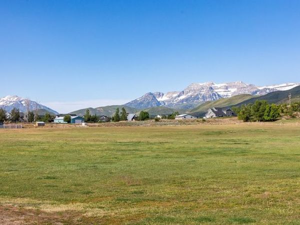715 N RIVER RD E, Unit 1, Midway, UT 84049