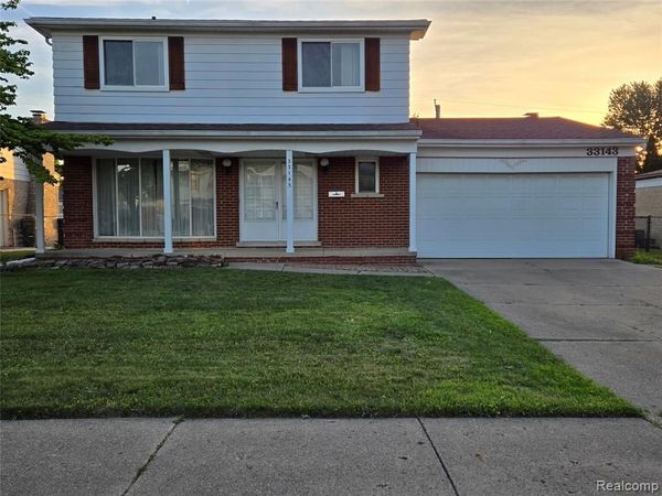 33143 E Ryan Rd Drive , Sterling Heights, MI 48310