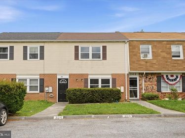 304 ASH HOLLOW DRIVE, WINCHESTER, VA 22602