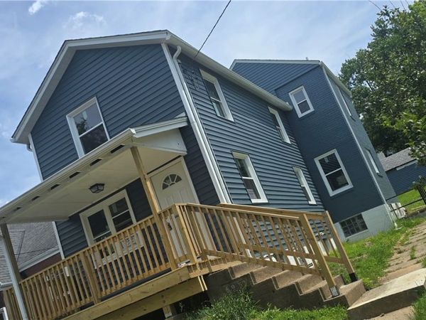 820 4th St , Oakmont, PA 15139