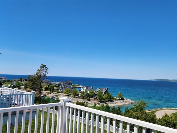 3224 Cliffs, Unit 86, Bay Harbor, MI 49770