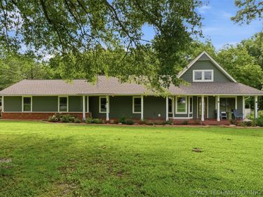 18055 S Creekside Drive , Claremore, OK 74017