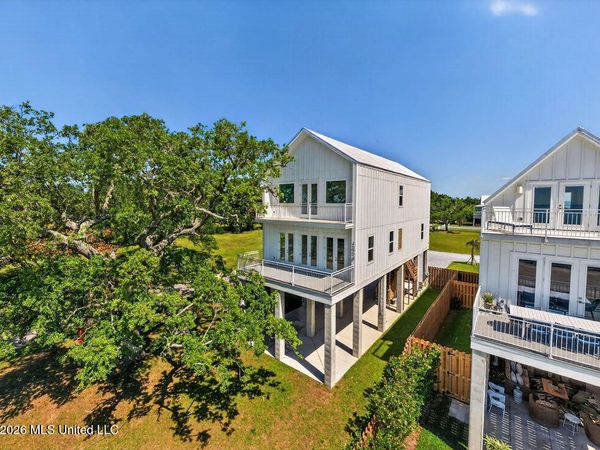 26478 W Beach Boulevard, Pass Christian, MS 39571