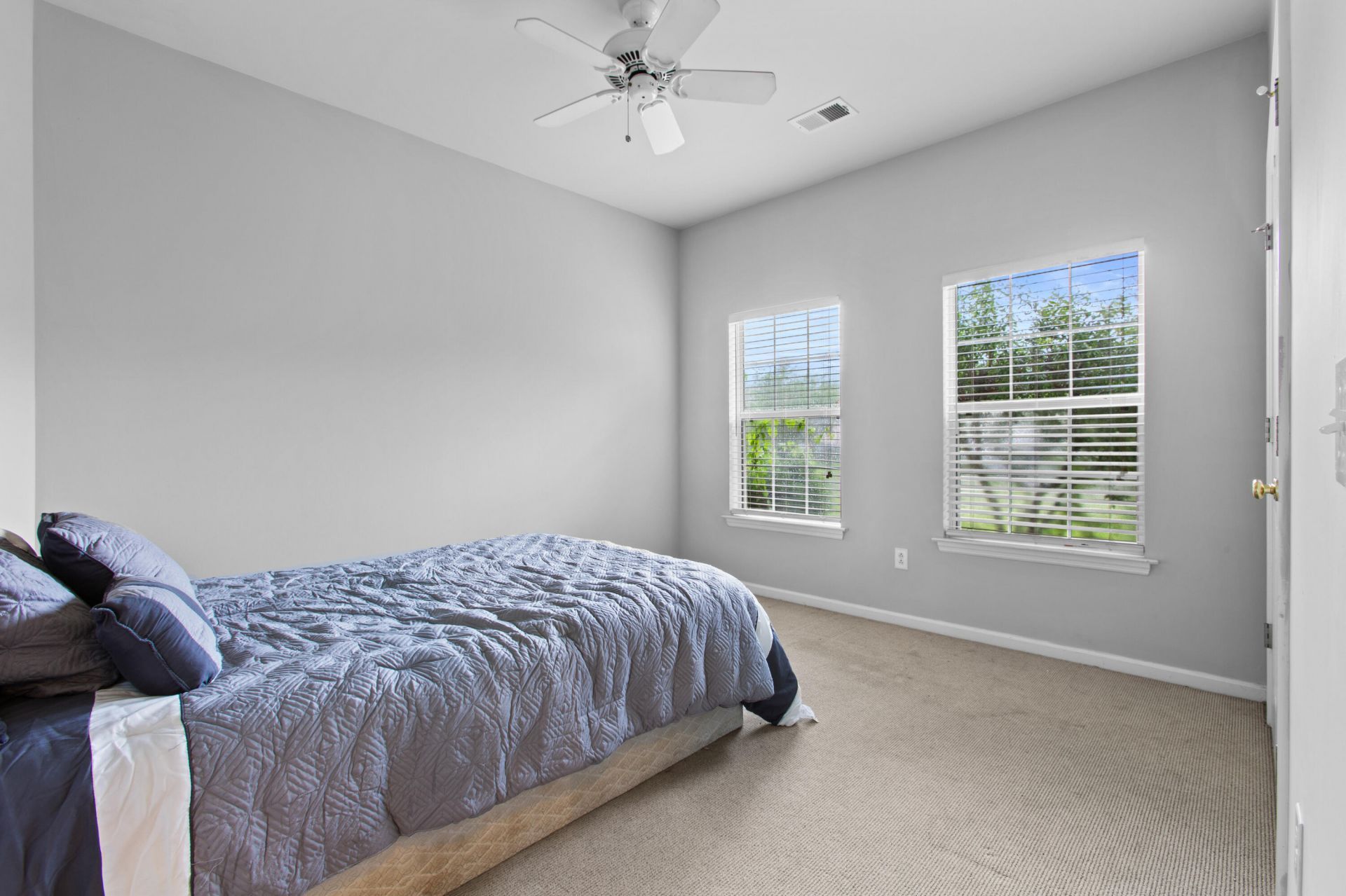7211 Wistling Godwit Way Photo 15