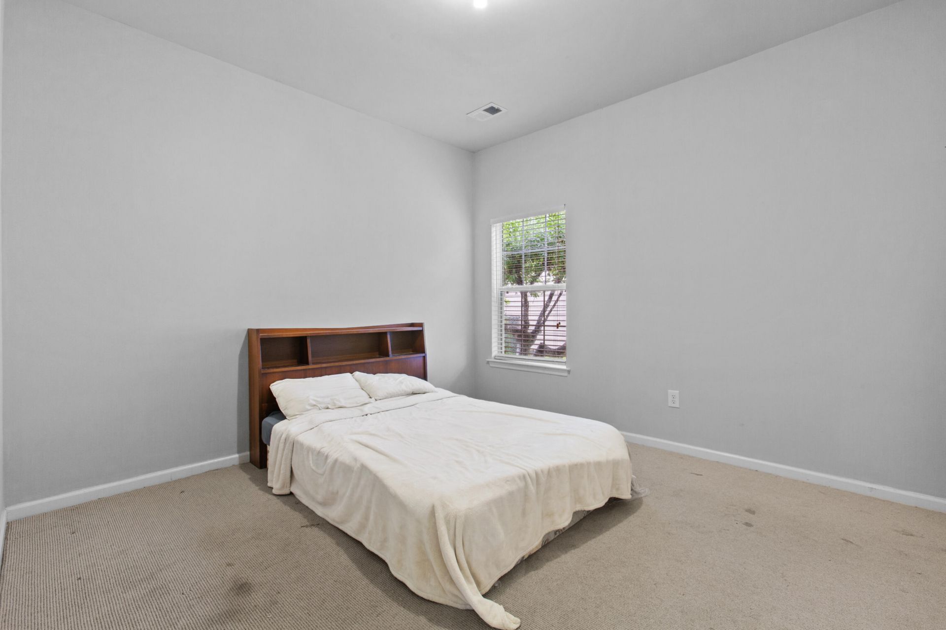 7211 Wistling Godwit Way Photo 18