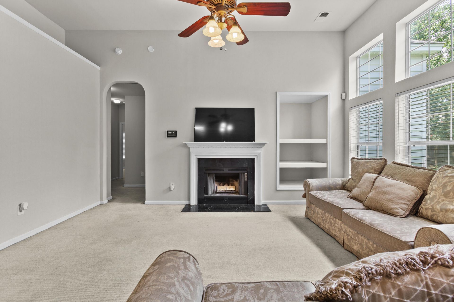 7211 Wistling Godwit Way Photo 6